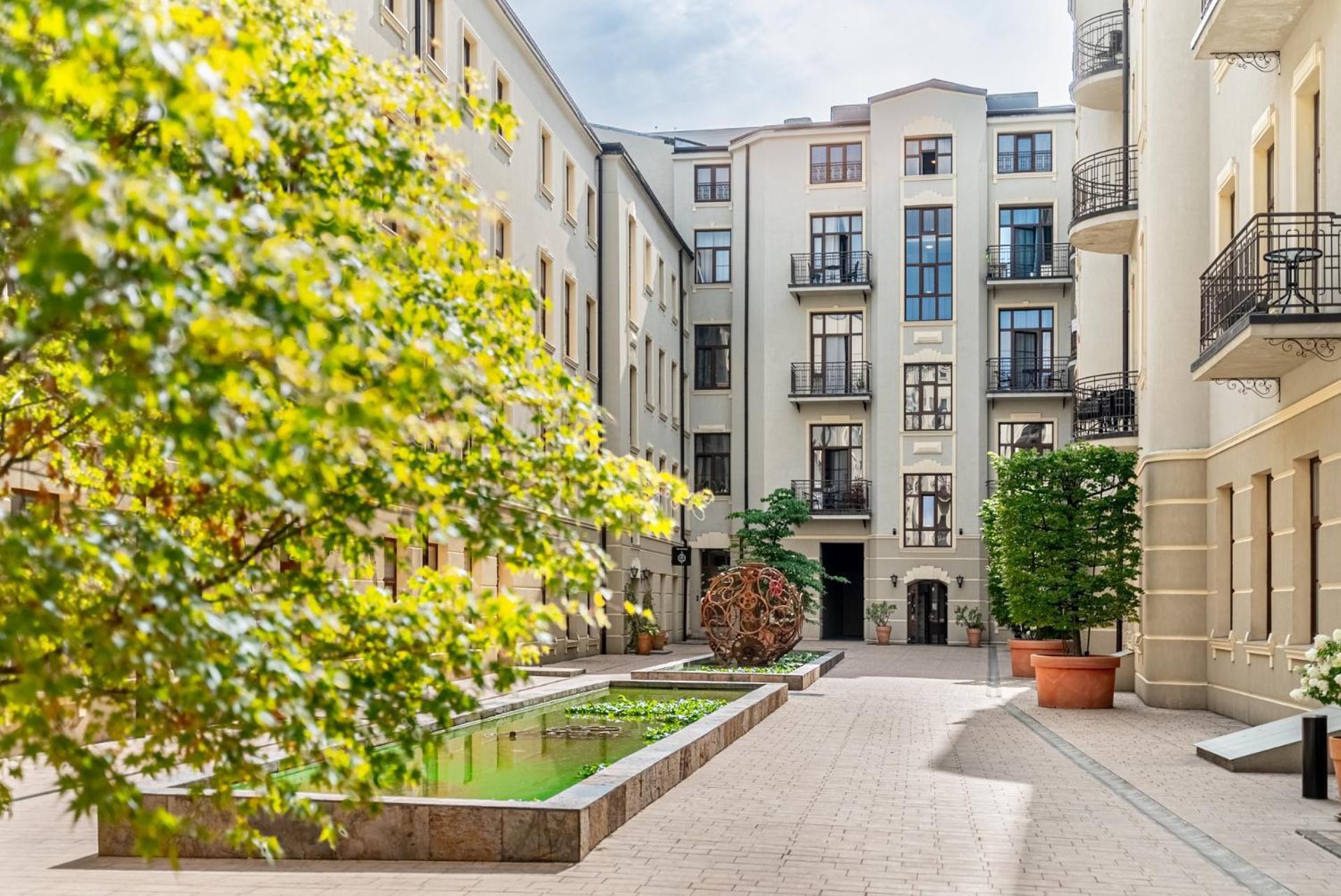 Gold City Point Piotrkowska 37 Łódź Extérieur photo